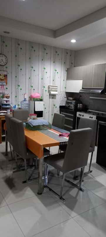 dijual rumah kelapa kuning pondok kelapa