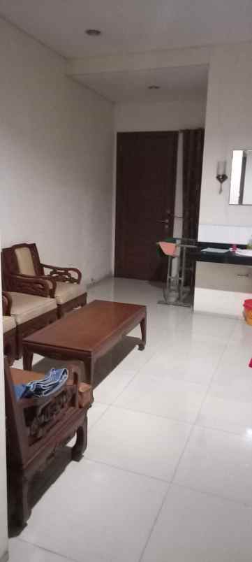 dijual rumah kelapa kuning pondok kelapa