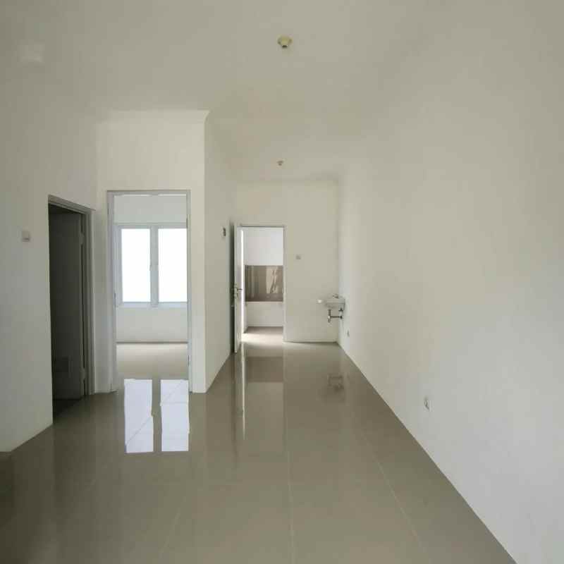 dijual rumah kencana residence