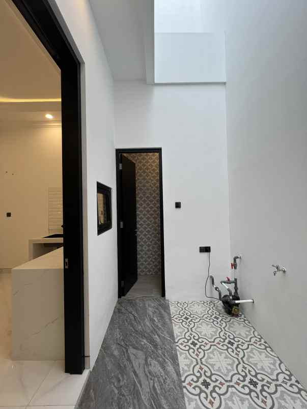dijual rumah kertajaya indah