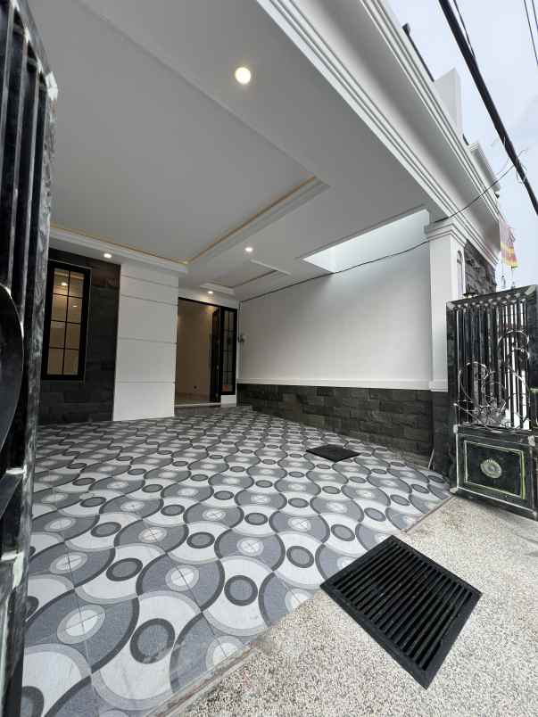 dijual rumah kertajaya indah