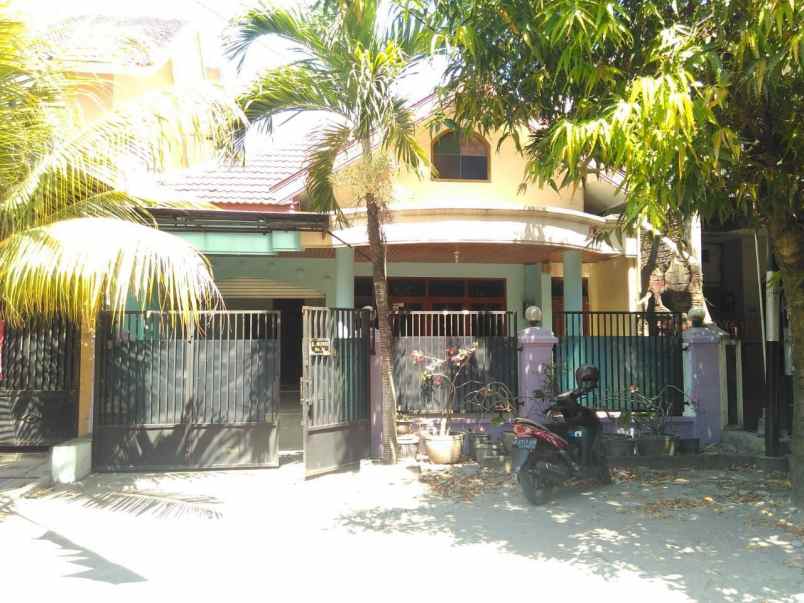 dijual rumah kerten laweyan surakarta