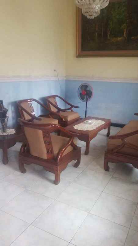 dijual rumah ketintang