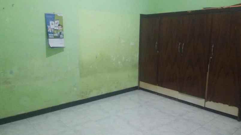 dijual rumah ketintang