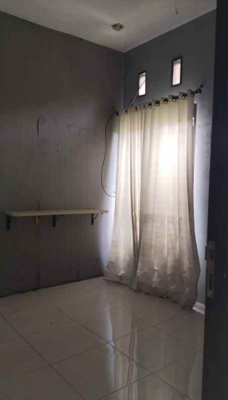 dijual rumah komp pratama asri cipamokolan