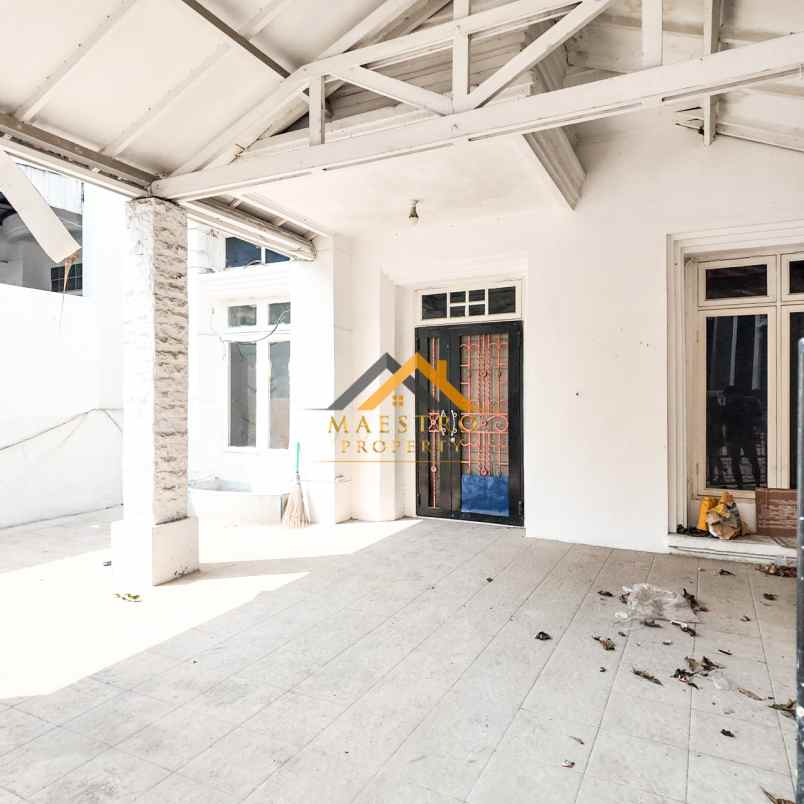 dijual rumah komplek cemara hijau jalan