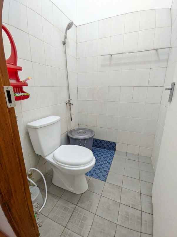 dijual rumah komplek ciganitri permai