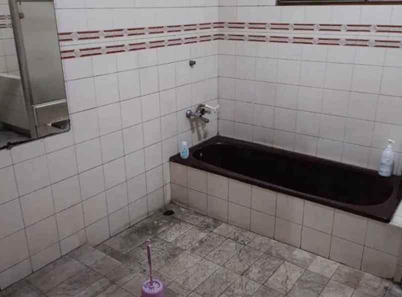 dijual rumah komplek citra bagus jati