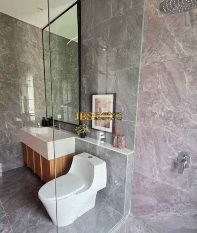 dijual rumah komplek citraland gama