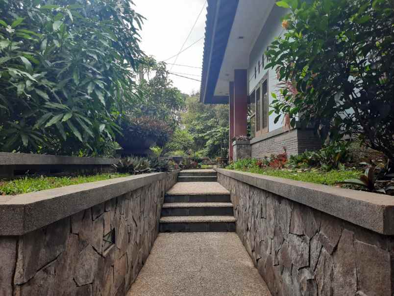 dijual rumah komplek fajar raya cihanjuang