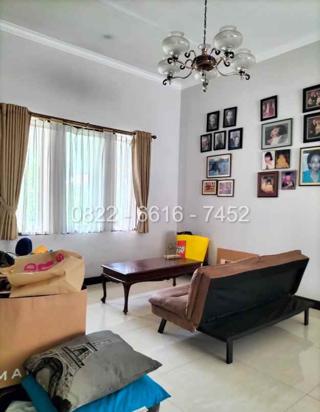 dijual rumah komplek gegerkalong