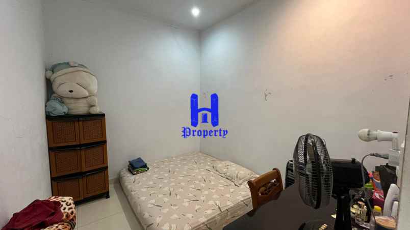 dijual rumah komplek krakatau palace 1