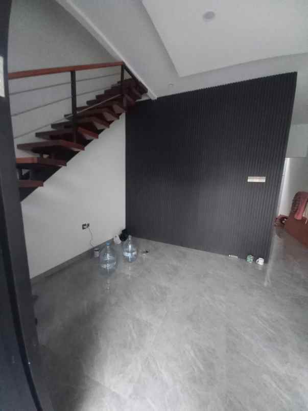 dijual rumah komplek pasir pogor