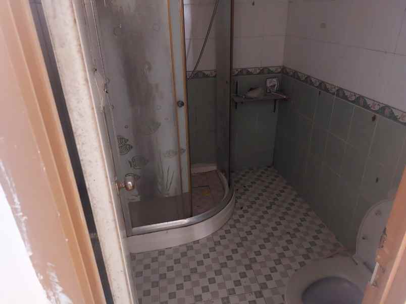 dijual rumah komplek sekneg blok v no 9