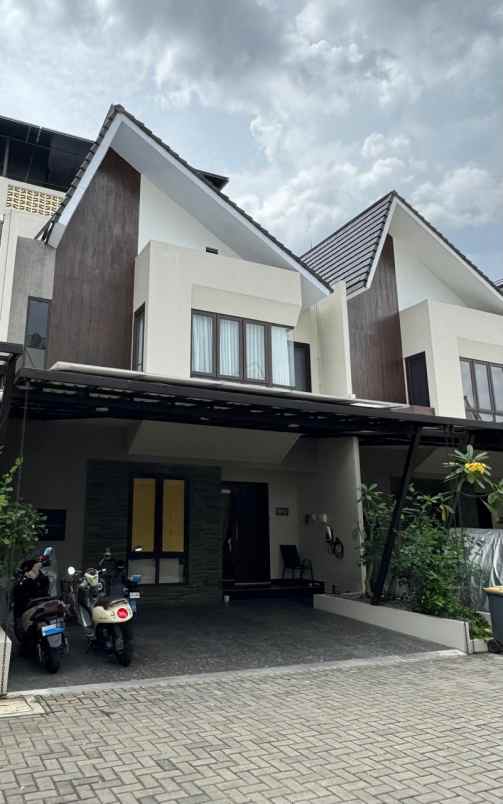 dijual rumah lanata village cimanggis depok