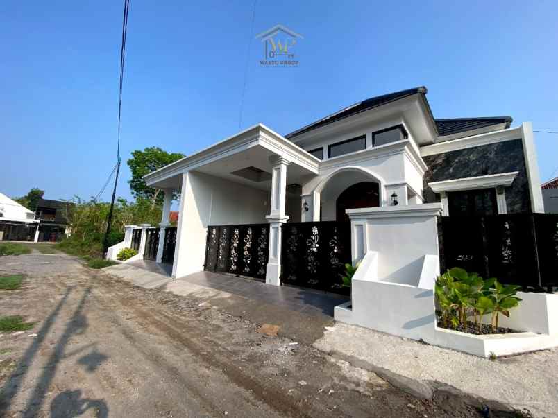 dijual rumah losari sukoharjo kec