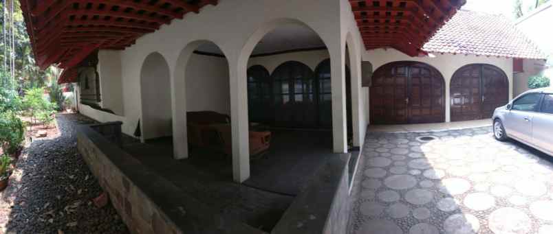 dijual rumah luas 915 radio dalam jakarta selatan