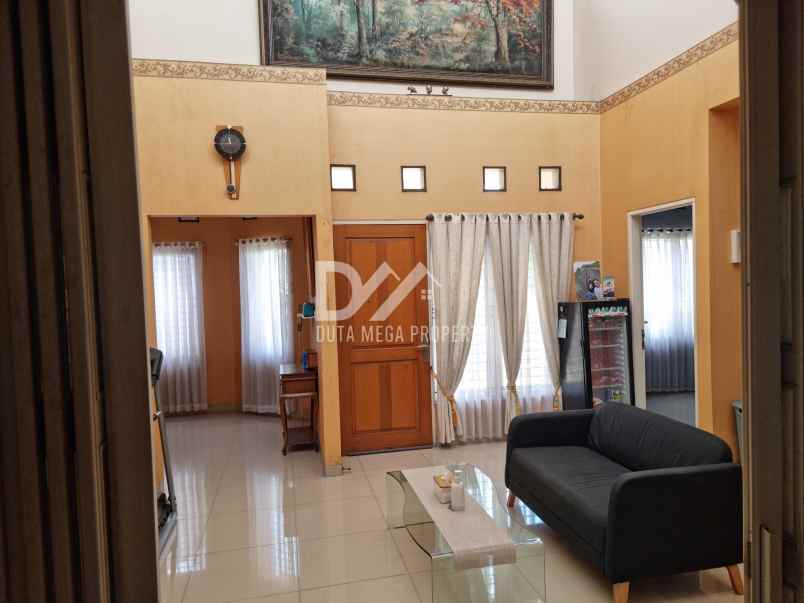 dijual rumah luas di graha bintaro