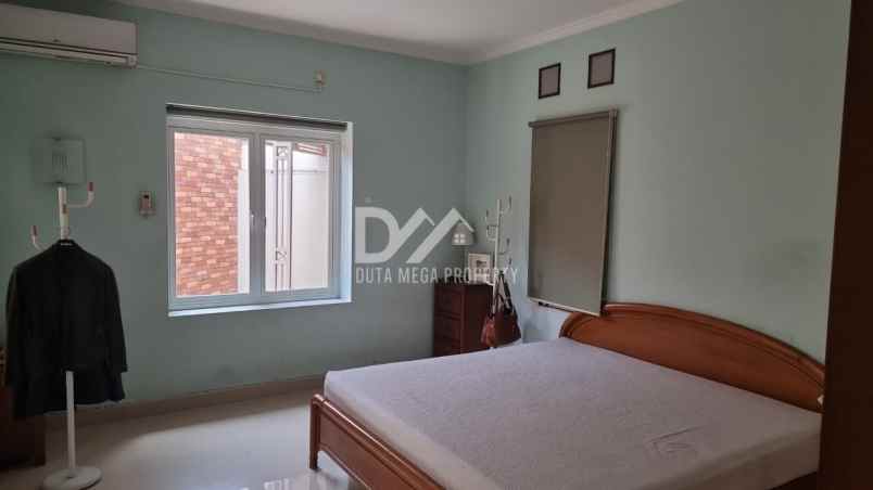 dijual rumah luas di graha bintaro