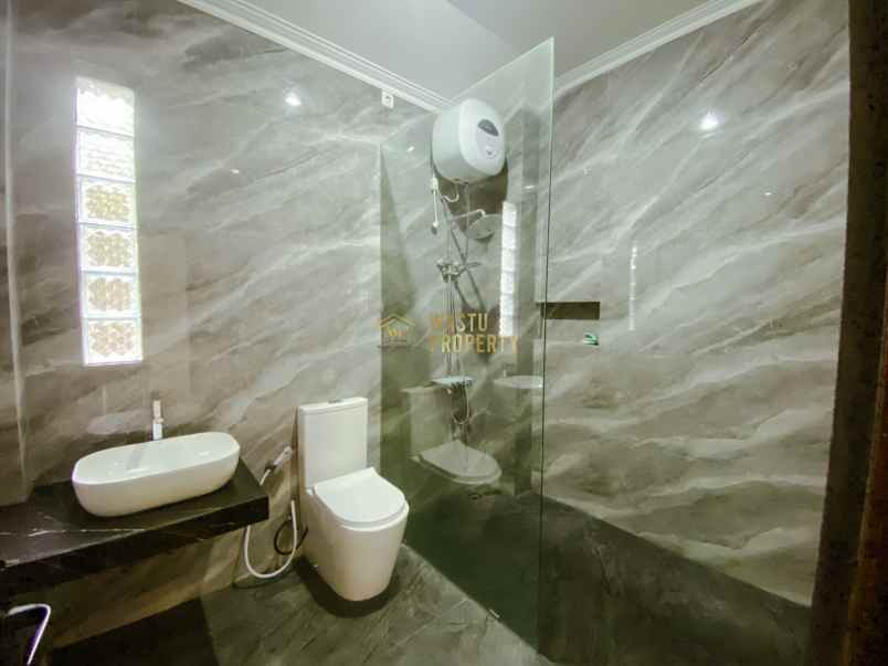 dijual rumah maguwoharjo