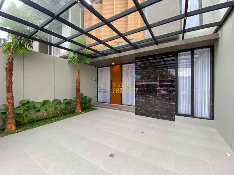 dijual rumah maguwoharjo sleman