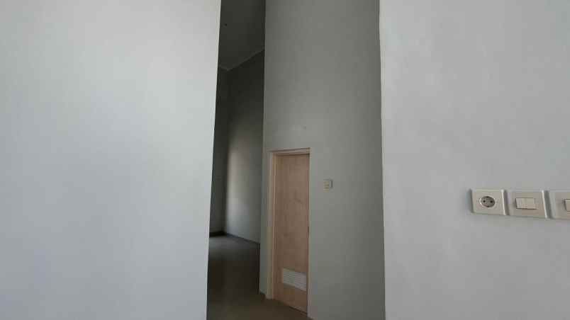 dijual rumah medayu utara