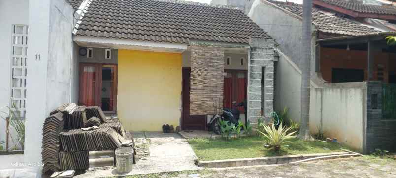 dijual rumah meteseh tembalang