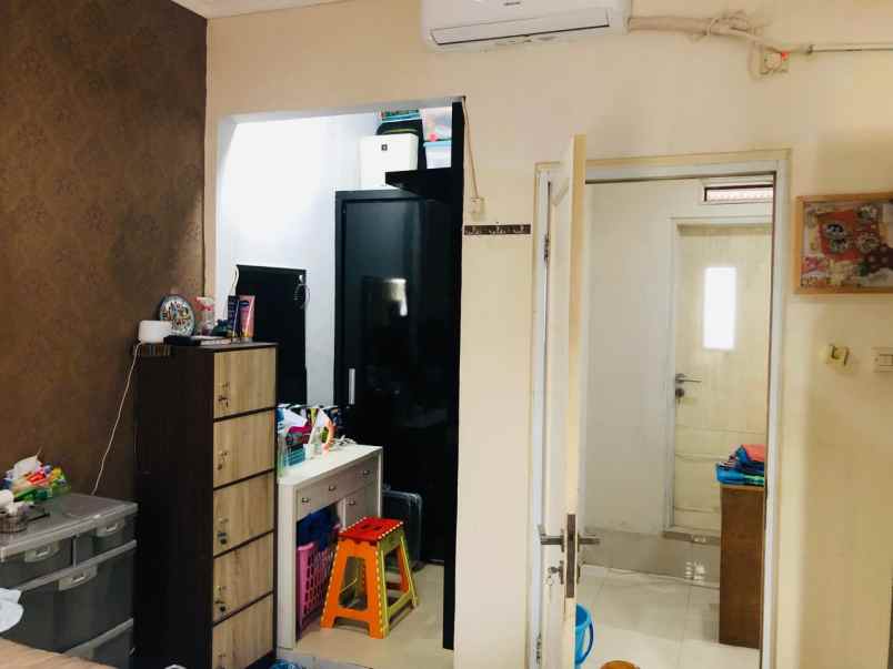 dijual rumah metland menteng dalam cluster