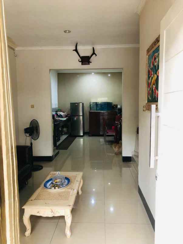 dijual rumah metland menteng dalam cluster