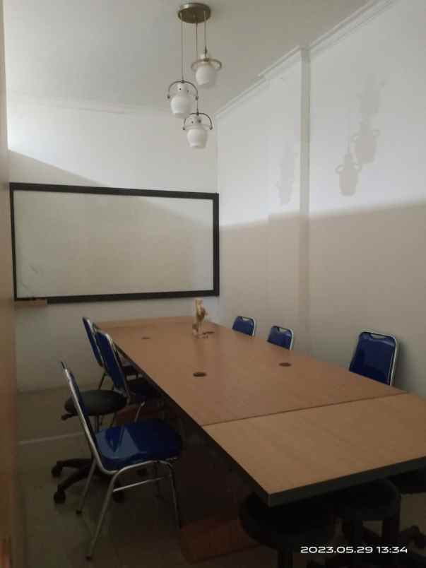 dijual rumah metro indah mall