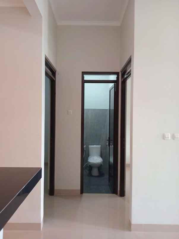 dijual rumah metro margahayu