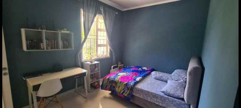 dijual rumah mewah dengan private pool di sentul city