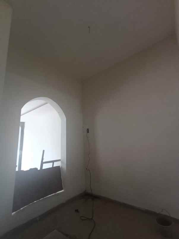 dijual rumah modern classic lokasi sawojajar 1 malang