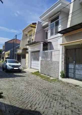 dijual rumah mulyosari