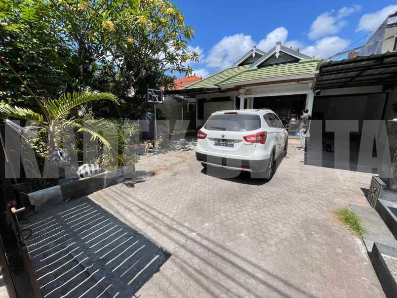 dijual rumah murah menuri supratman kesiman denpasar
