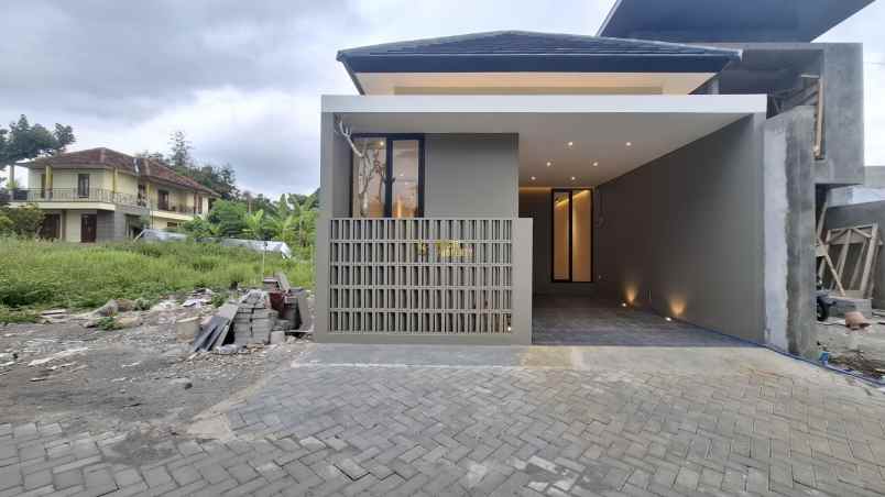 dijual rumah ngaglik sleman yogyakarta