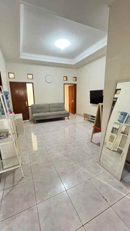 dijual rumah nusa cisangkan permai