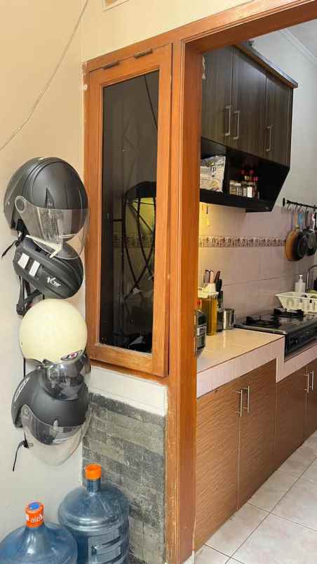 dijual rumah nusa cisangkan permai