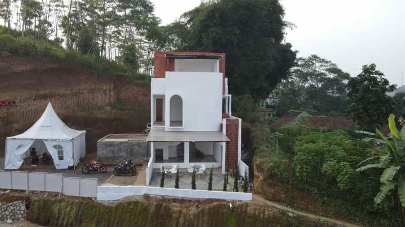 dijual rumah padalarang cirendeu