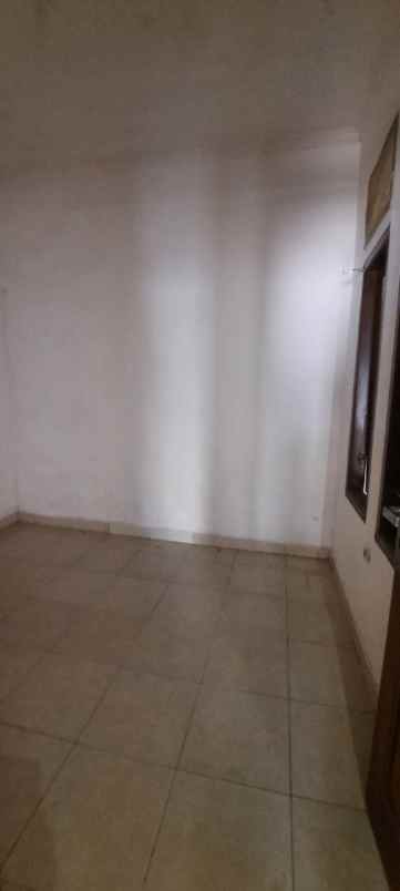 dijual rumah pamulang