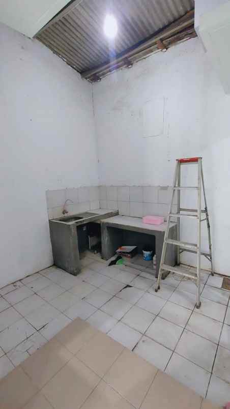 dijual rumah paradise serpong city tangsel