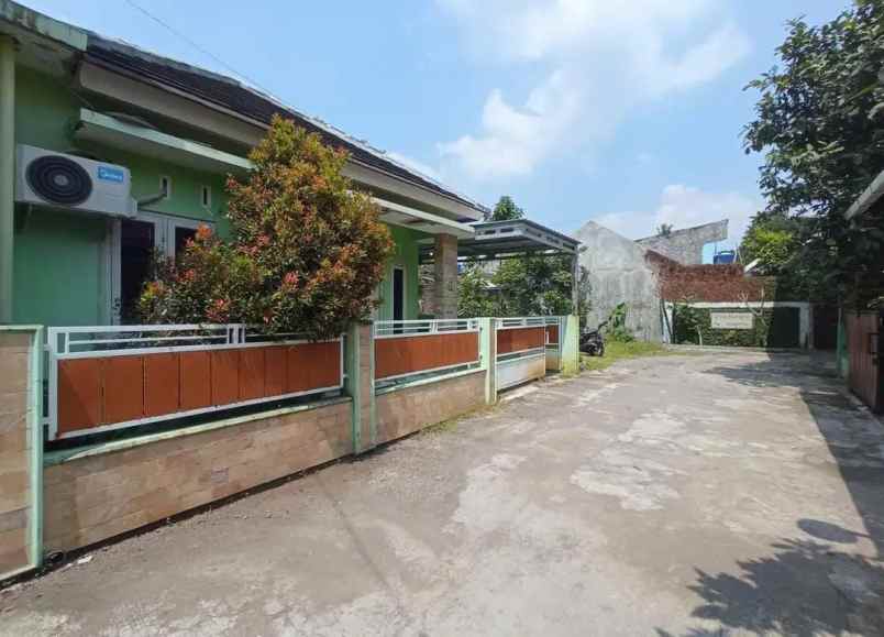 dijual rumah pasar sleman
