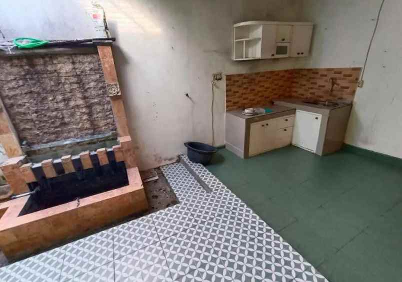 dijual rumah pasar sleman