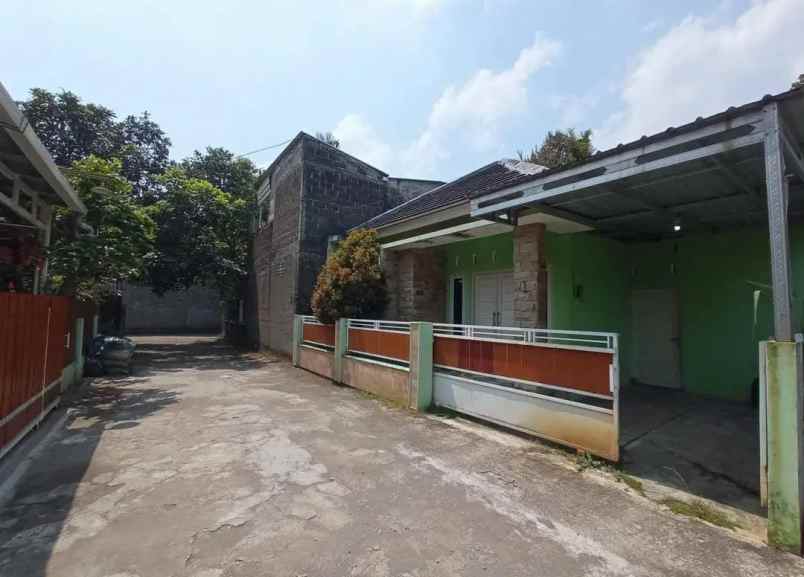 dijual rumah pasar sleman