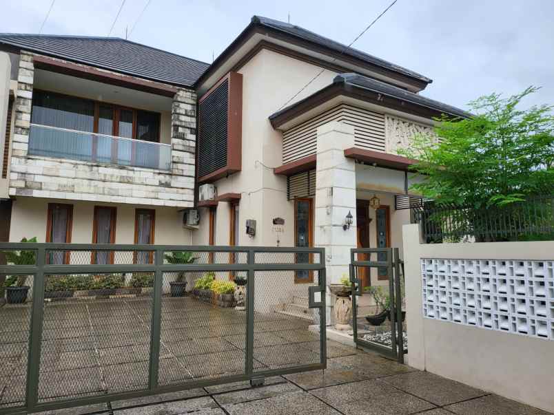 dijual rumah perum bintara jaya permai