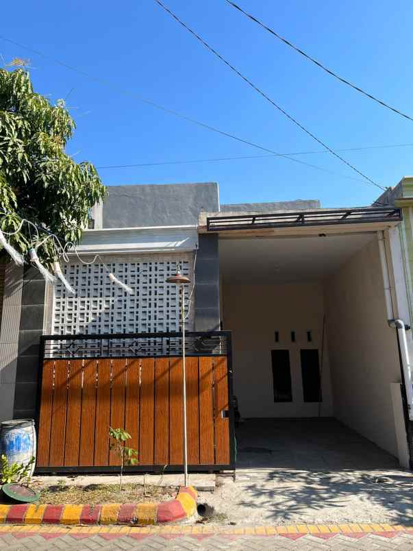 dijual rumah perum jaya regency