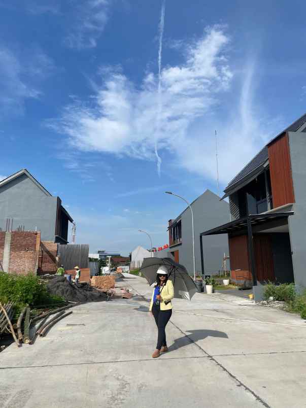 dijual rumah perumahan adivasa jl