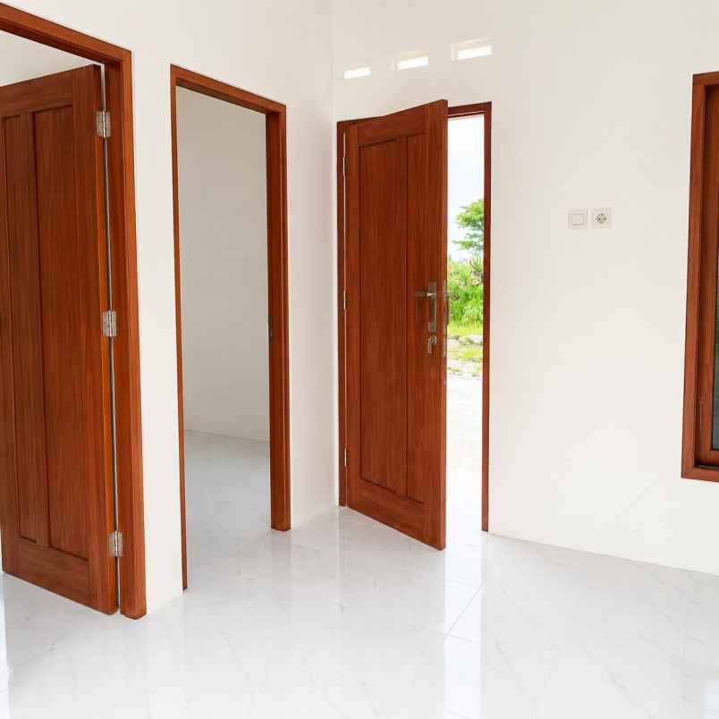 dijual rumah perumahan bendan