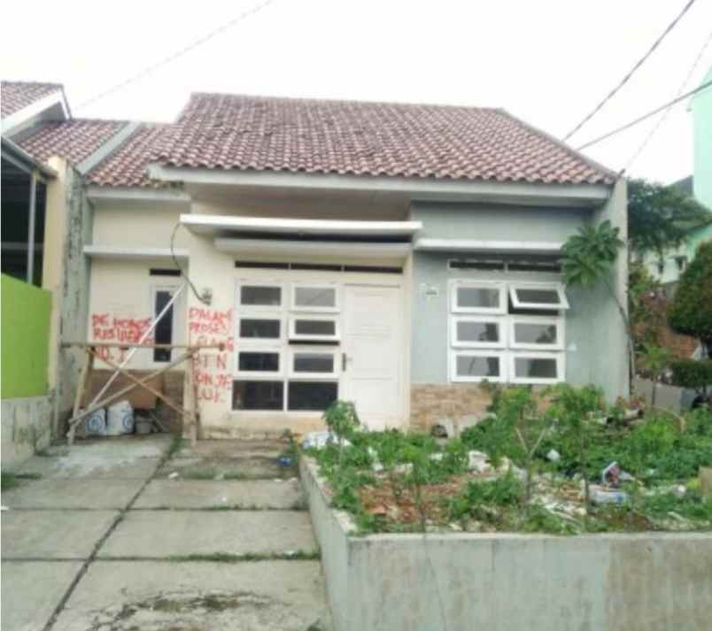 dijual rumah perumahan de homes