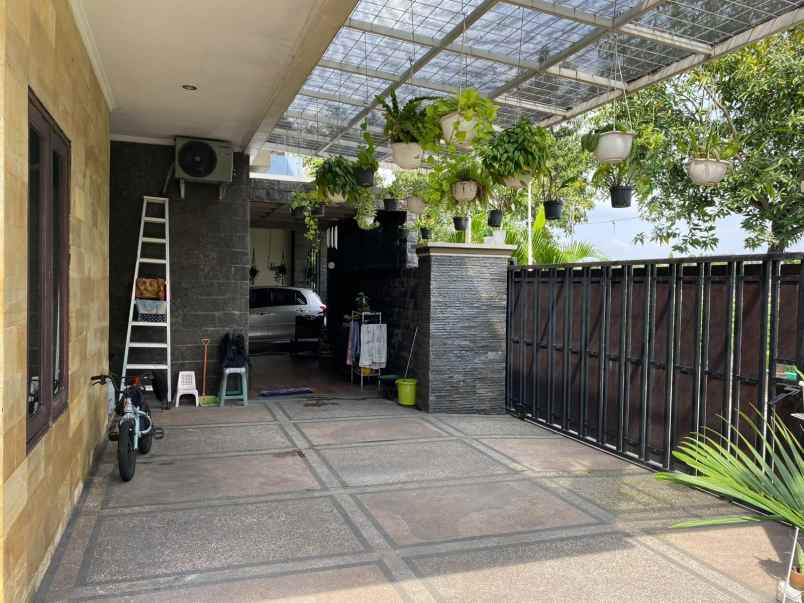 dijual rumah perumahan taman pondok
